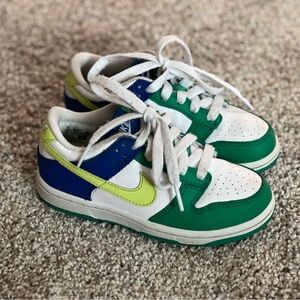 Nike Dunks